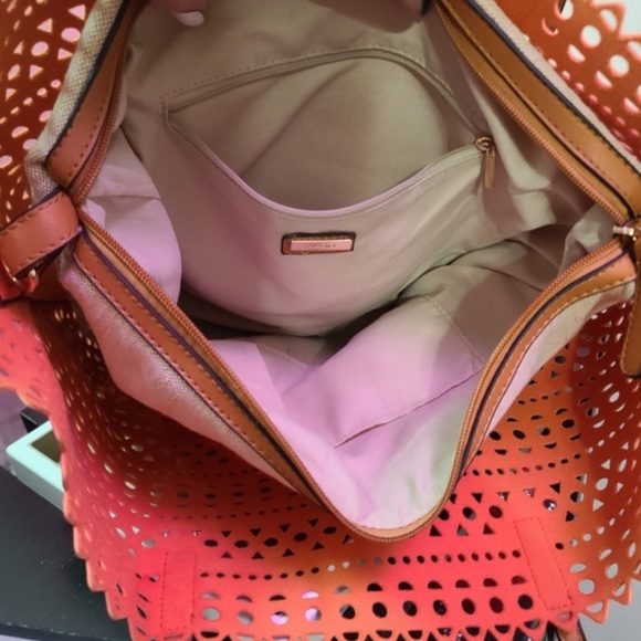 Aldo Beach Bag - Picture 4 of 7